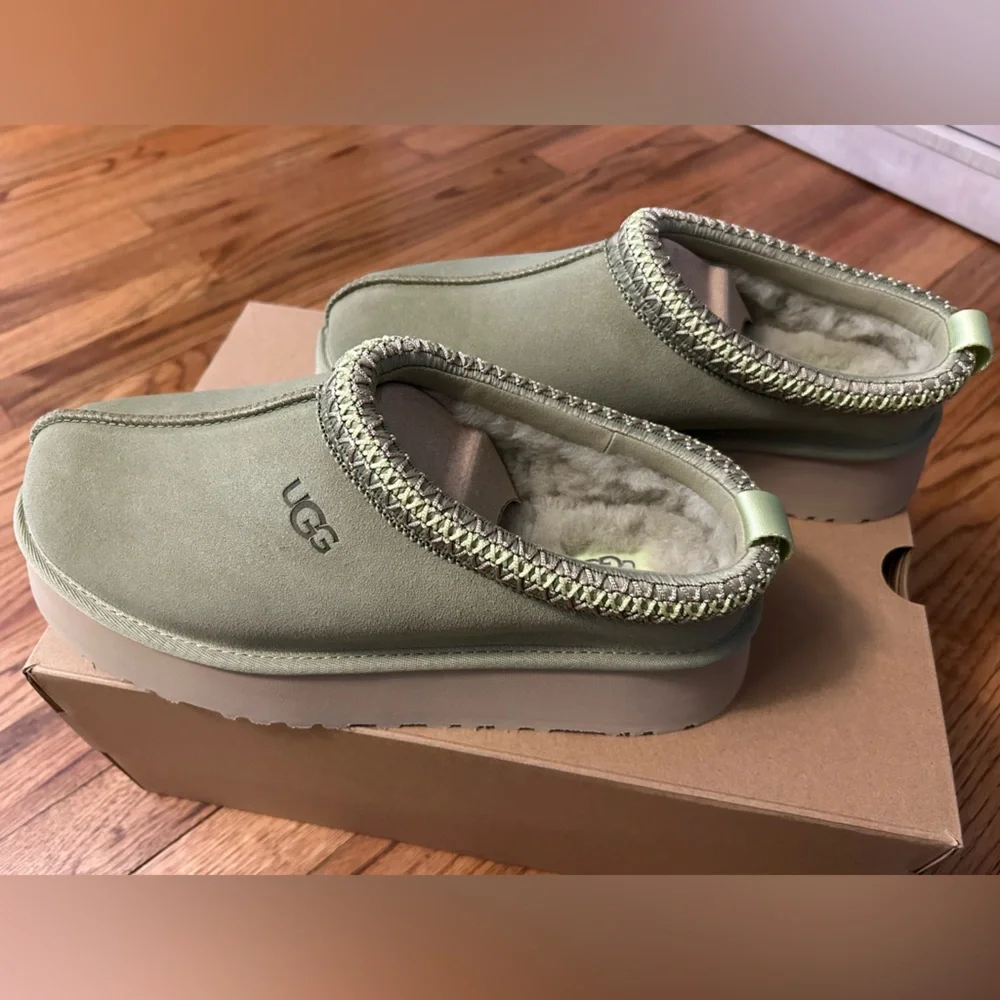 Ugg Tazz II